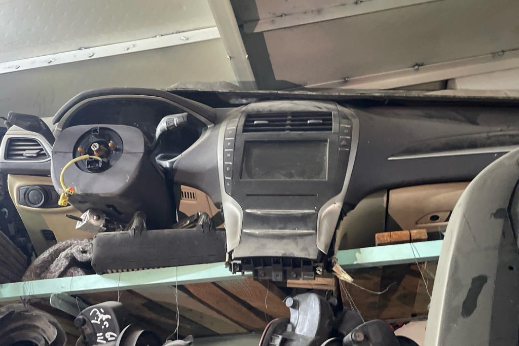 تابلوه لنكولن ام كي زد 2013 2014 2015 2016