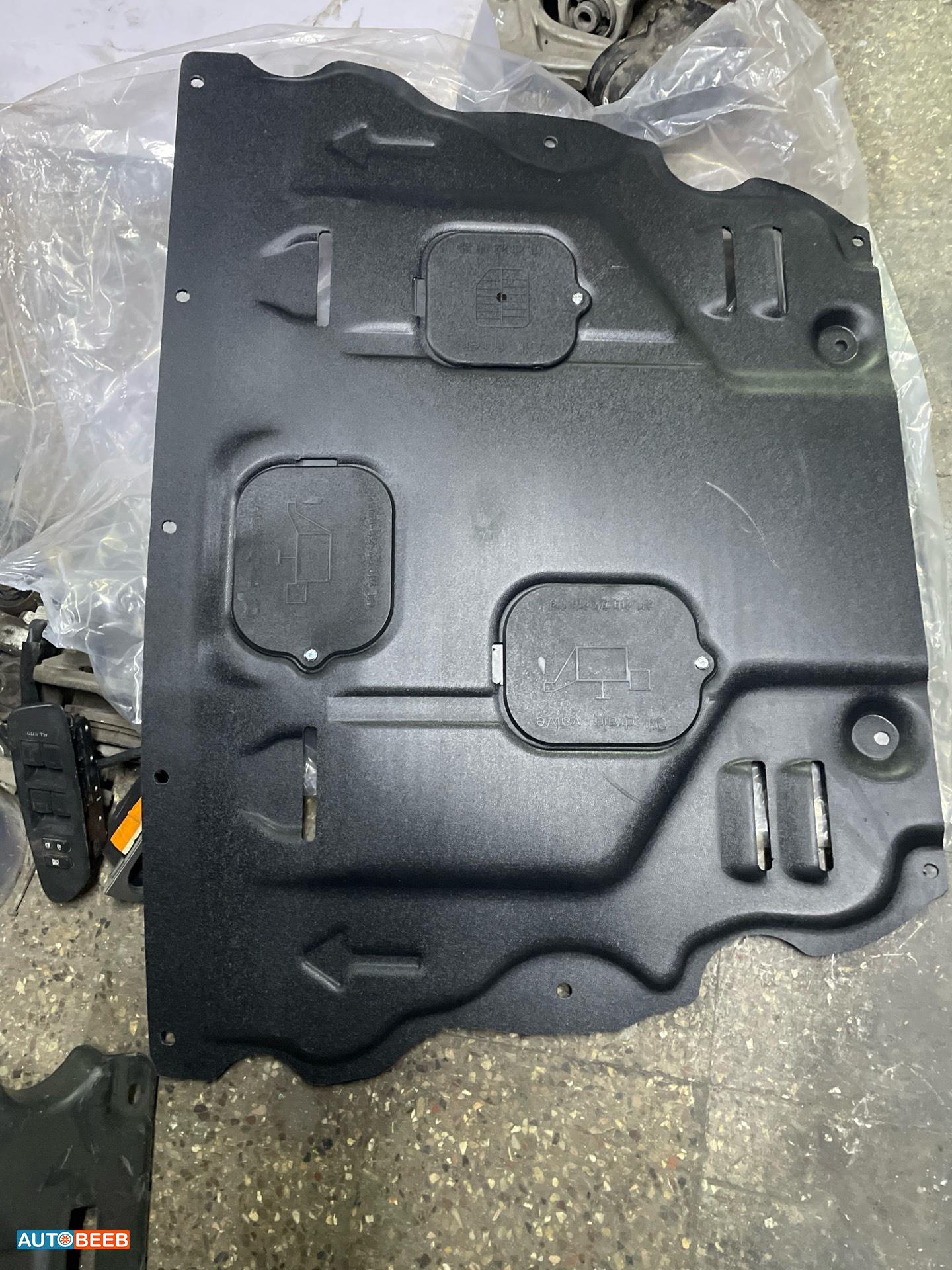 Body  RR BUMPER Ford Fusion