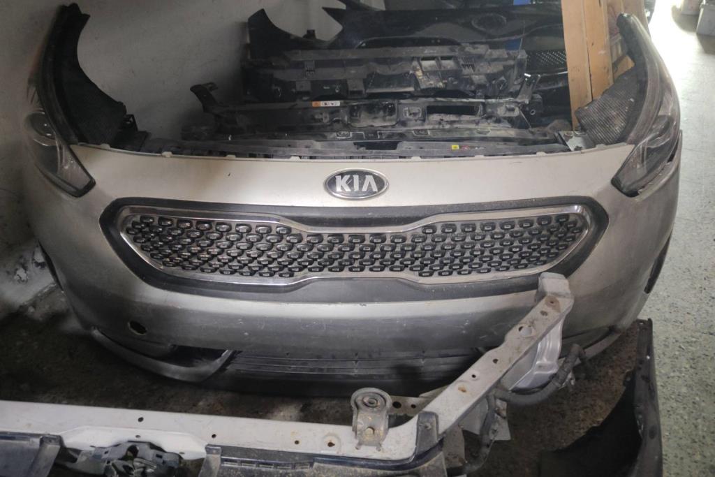 Body  Front clip KIA Niro