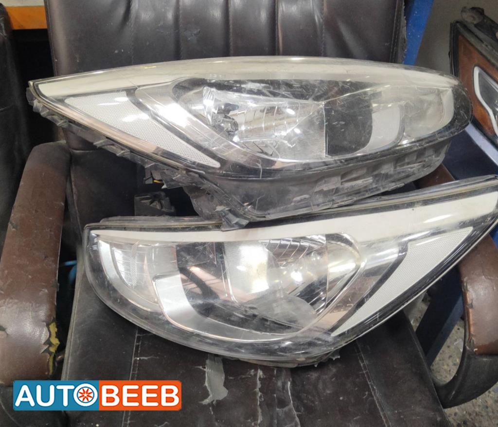 Lights Front light Hyundai Accent