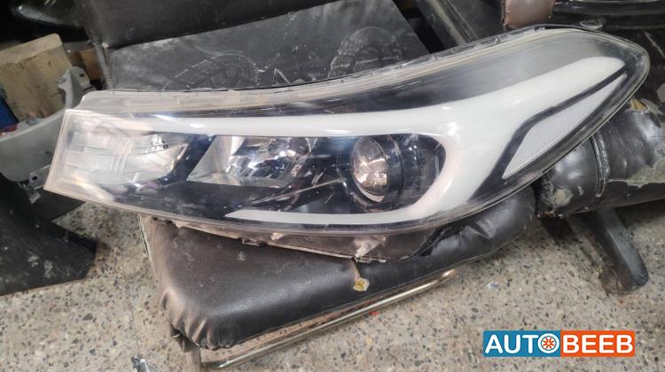 Lights Front light KIA Cerato