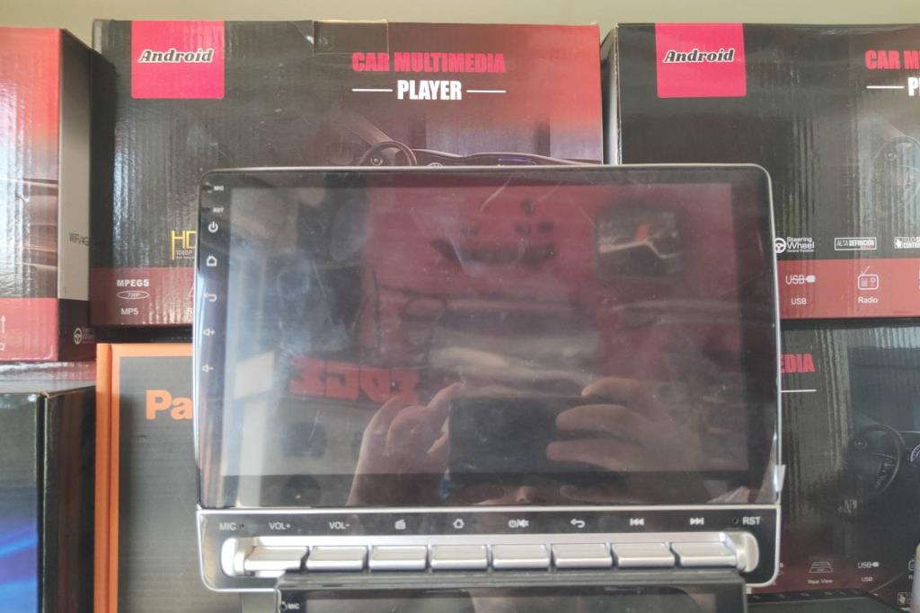 شاشة تابلوه اندرويد 