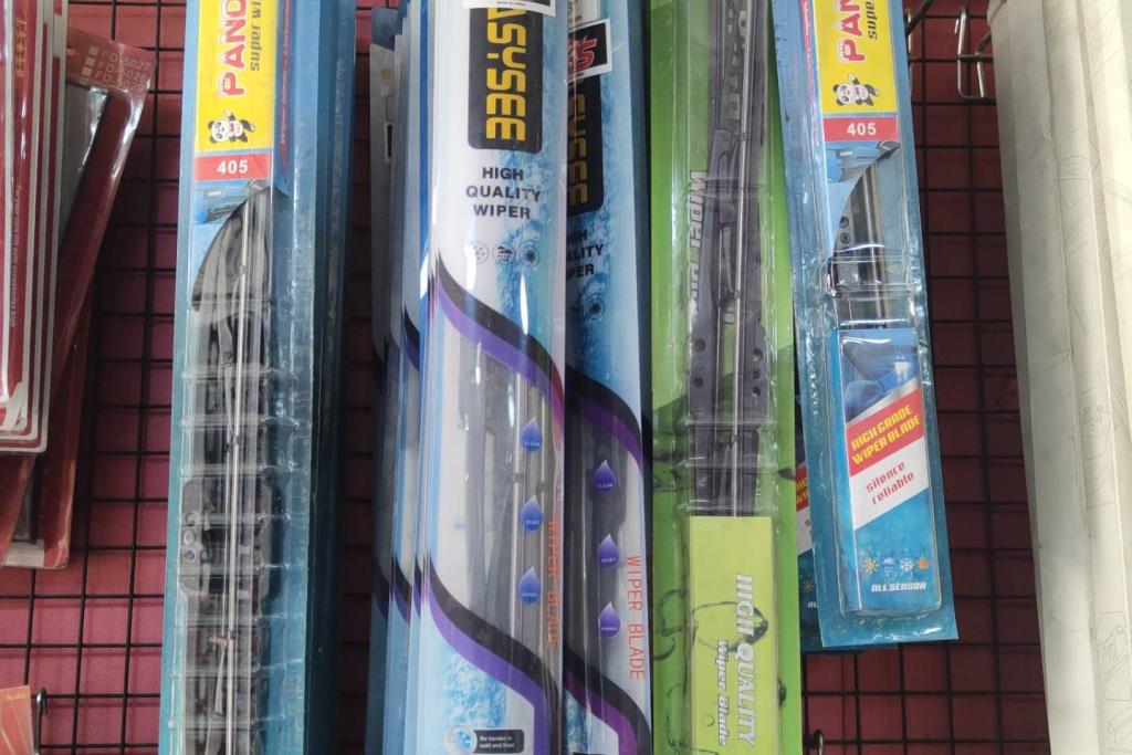 مساحات زجاج جميع الأحجام 