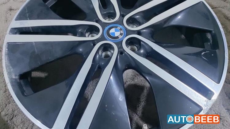 فردة جنط بي ام 