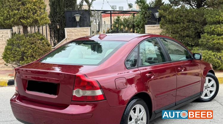 فولفو S40 2006