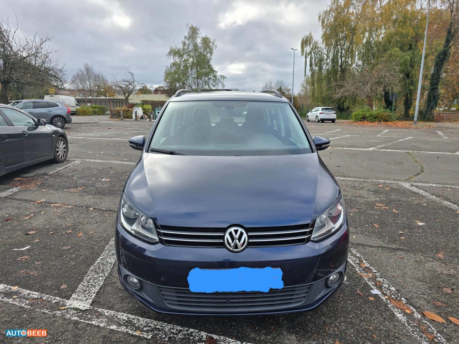 Volkswagen Touran 2014