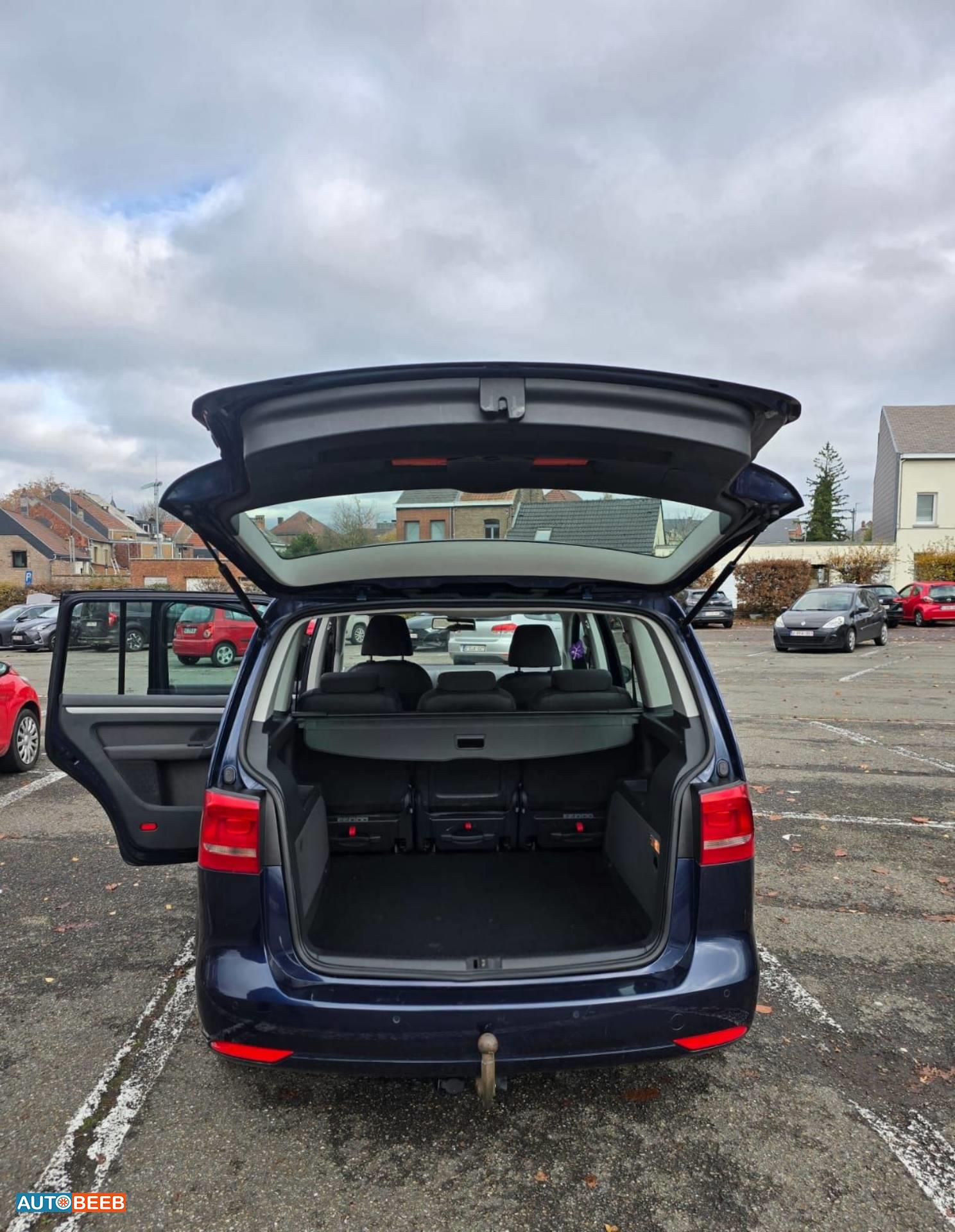 Volkswagen Touran 2014