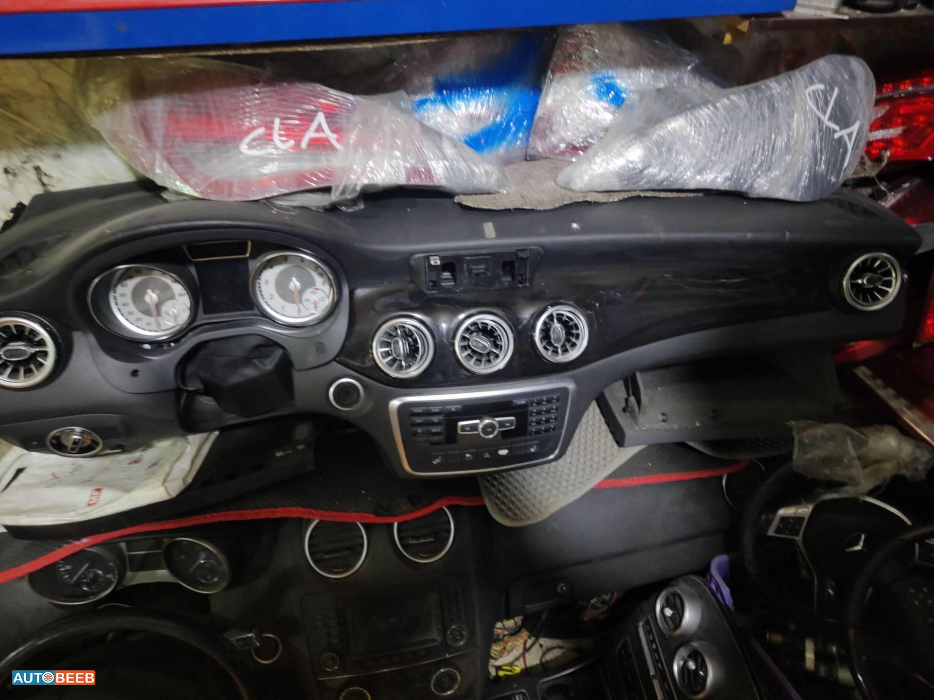 Cabin  Dashboard Mercedes Benz CLA250