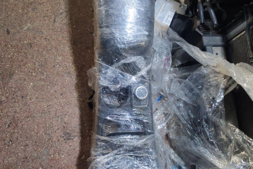 جحش وسط مرسيدس Cla 2014