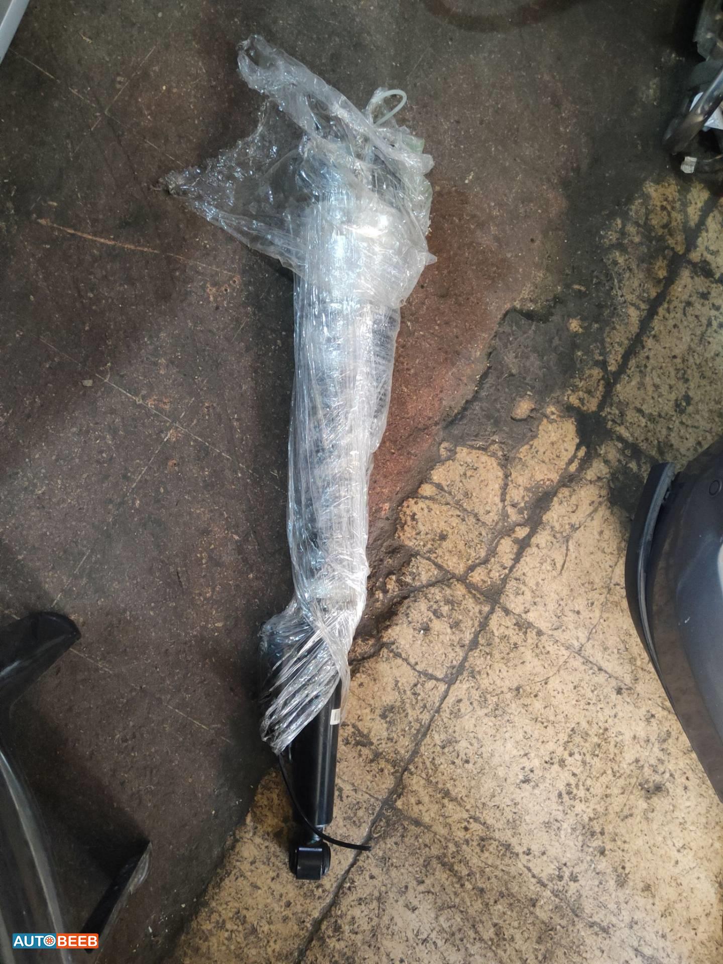 صنوبرص أمامي مرسيدس S350 2014