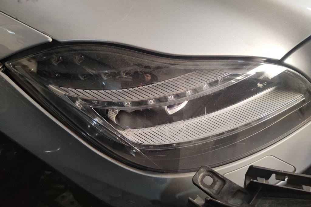 Lights Front light Mercedes Benz CLS350