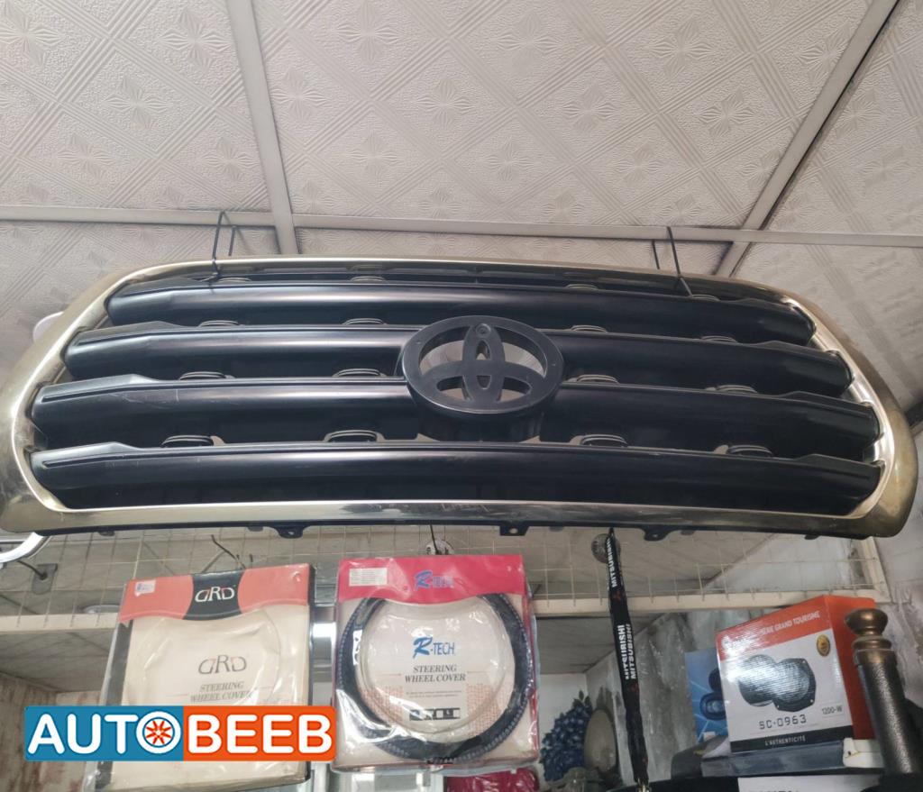 Body  Grilles Toyota Highlander