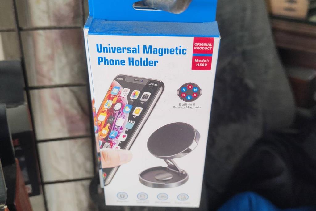  Phone holder  