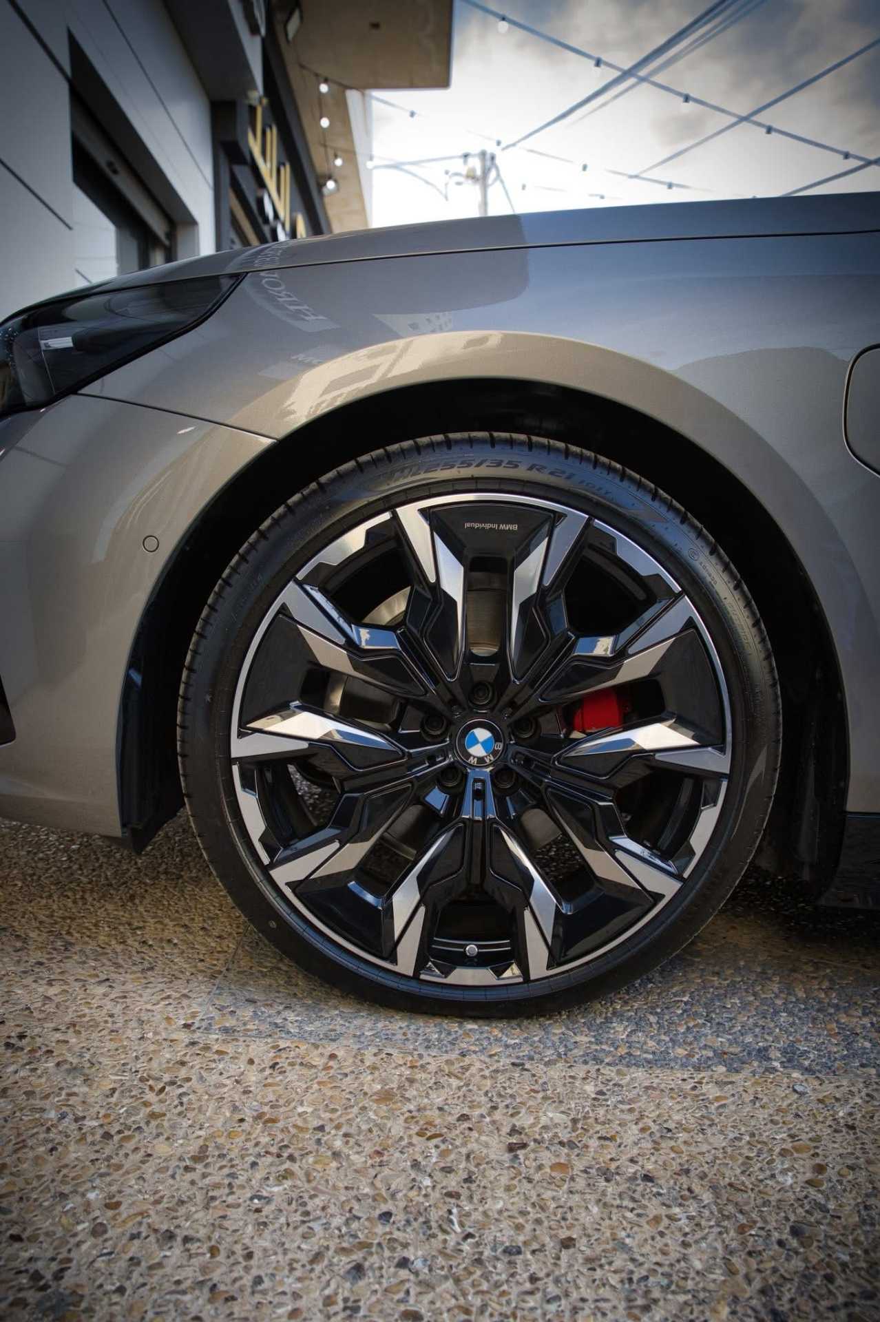 بي ام دبليو 530e 2026