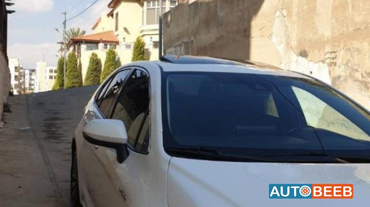 تويوتا كورولا 2019