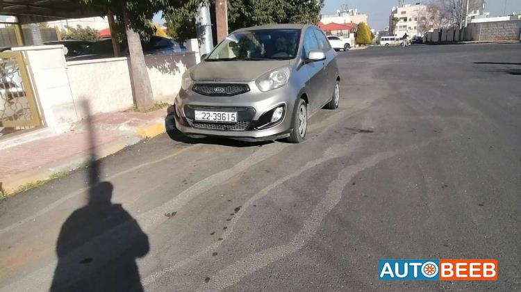 كيا بيكانتو 2012