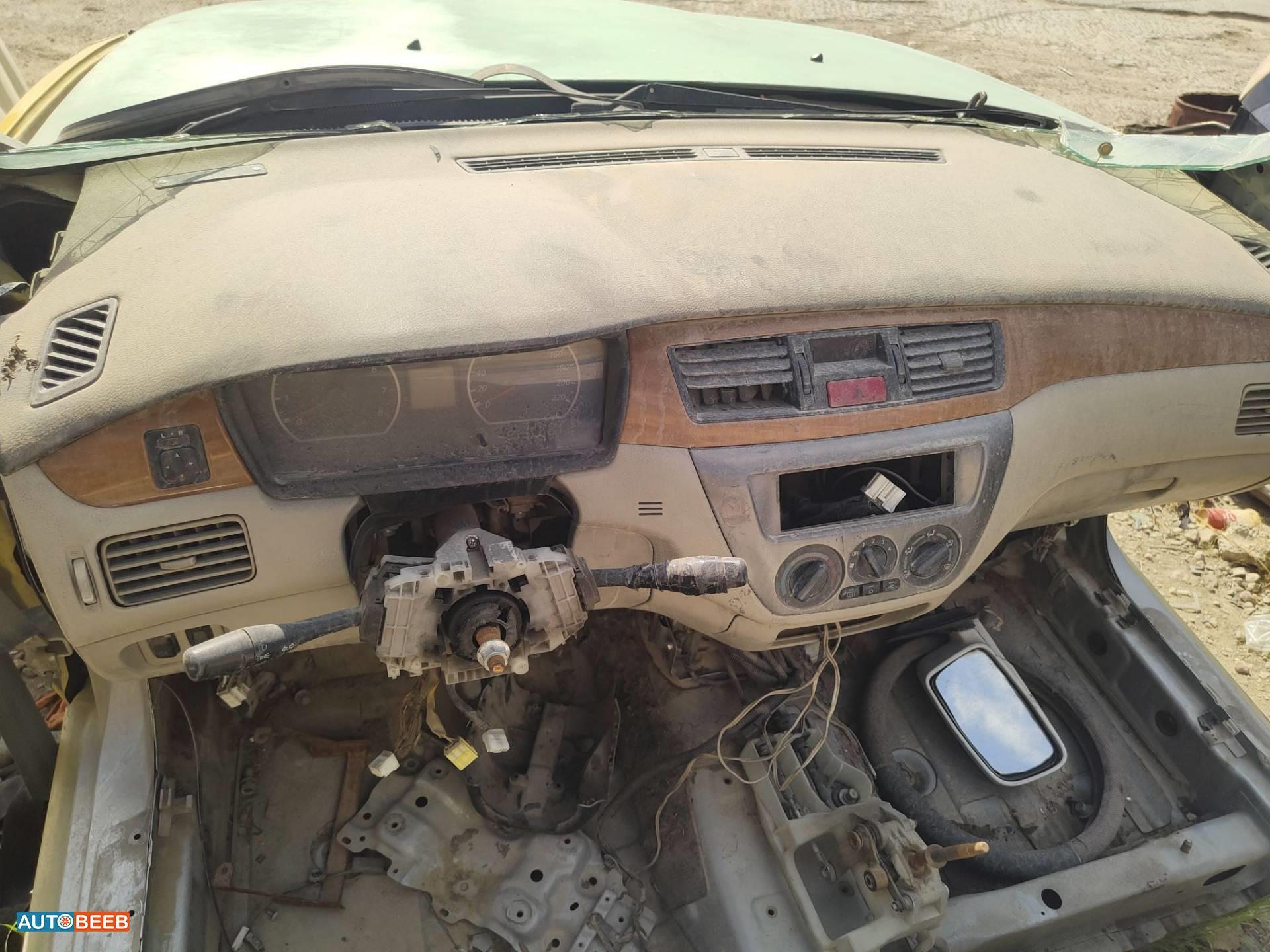 Cabin  Dashboard Mitsubishi Lancer
