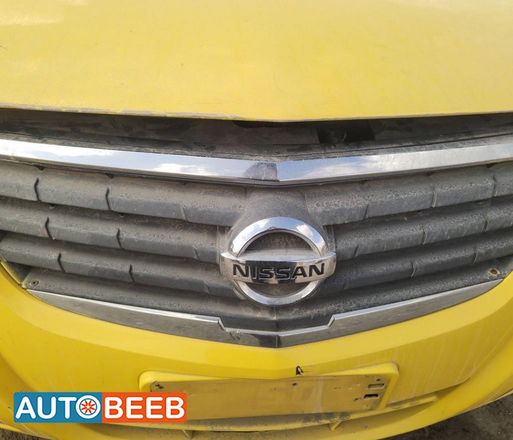 Body  Grilles Nissan Sunny