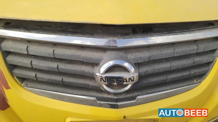 Body  Grilles Nissan Sunny