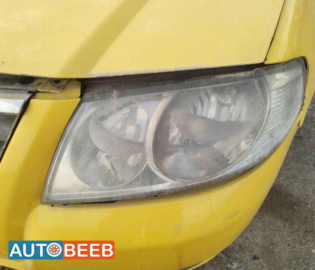 Lights Front light Nissan Sunny
