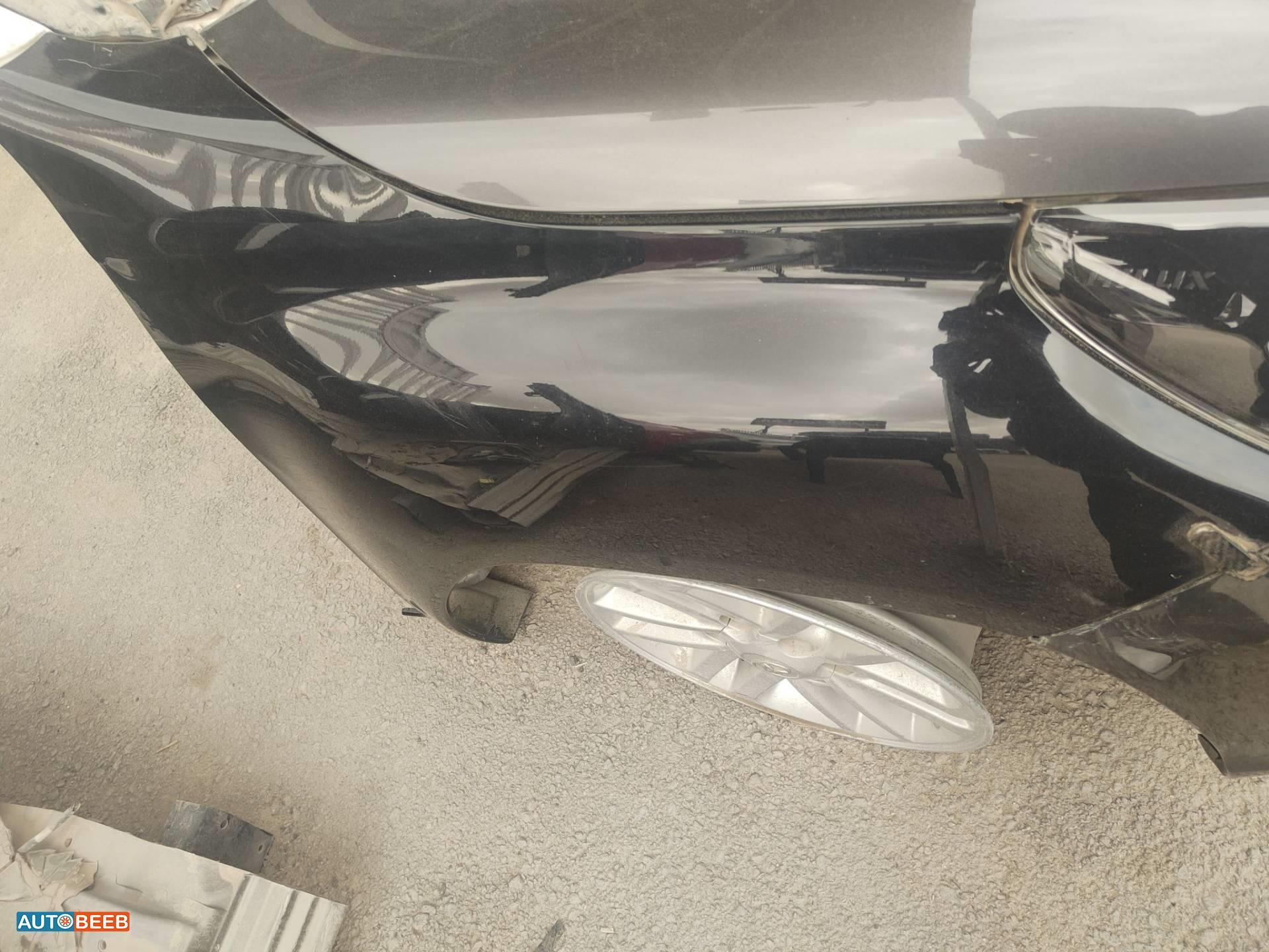 جناح أمامي يمين شمال تويوتا هايلوكس 2022 2023