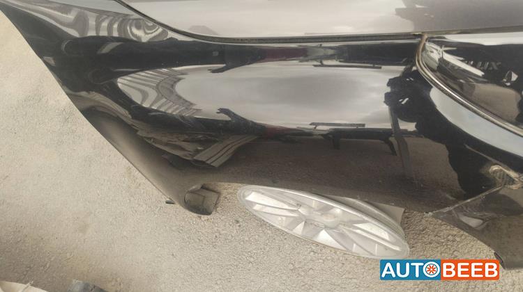 جناح أمامي يمين شمال تويوتا هايلوكس 2022 2023