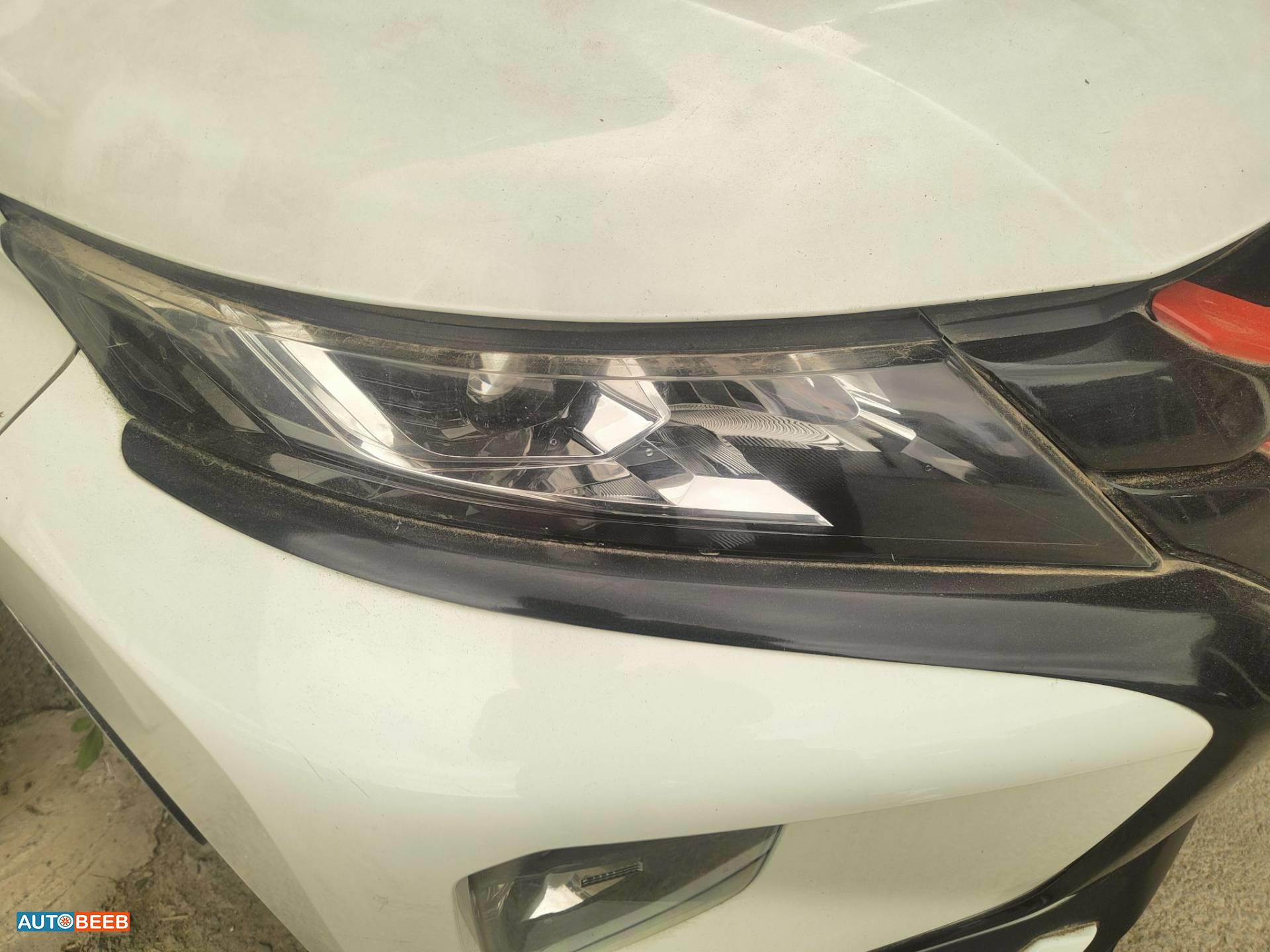 Lights Front light Mitsubishi L200