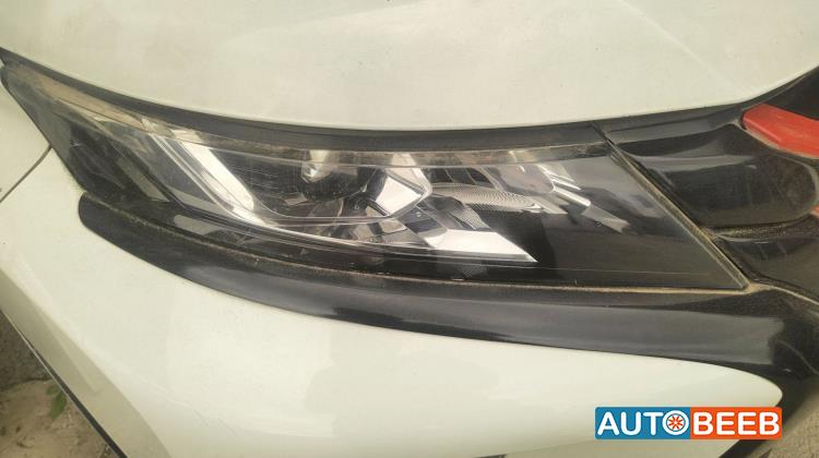 Lights Front light Mitsubishi L200