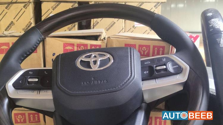Cabin  Steering Wheel Toyota Land Cruiser