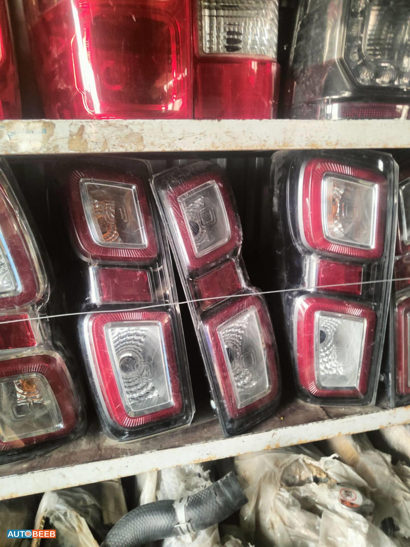 ضوء خلفي يمين شمال ايسوزو دي ماكس 2022 2023