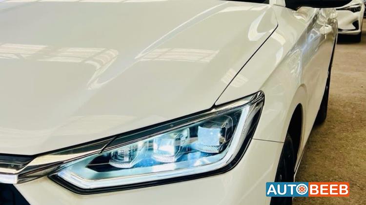 بي واي دي E3 2020