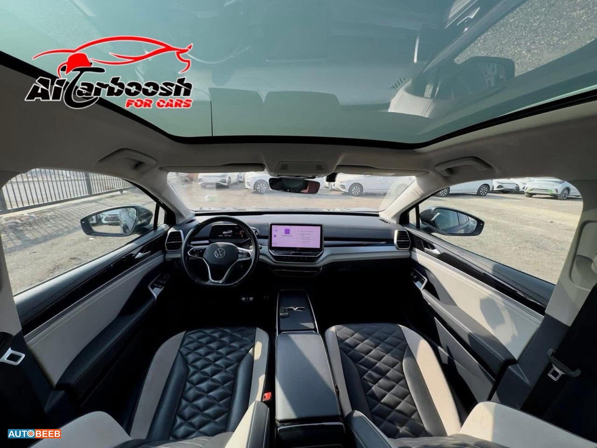 Volkswagen ID.6 2021