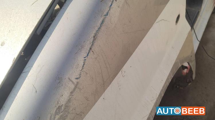 جناح أمامي يمين شمال هيونداي اتش1 ستاركس 2004 2005