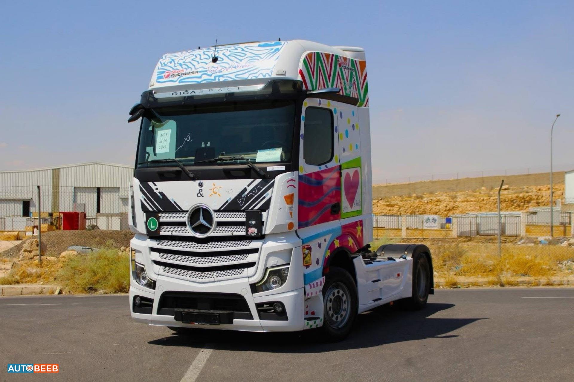 راس تريلا مرسيدس بنز 2020