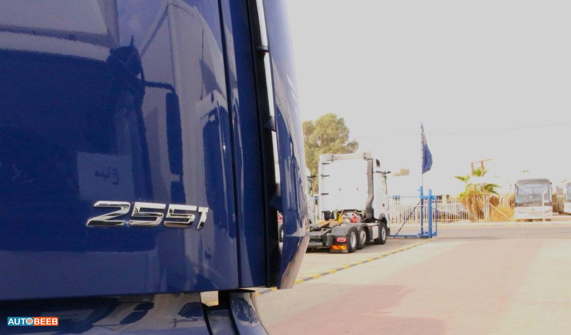 Tractor Unit Mercedes Benz 2018