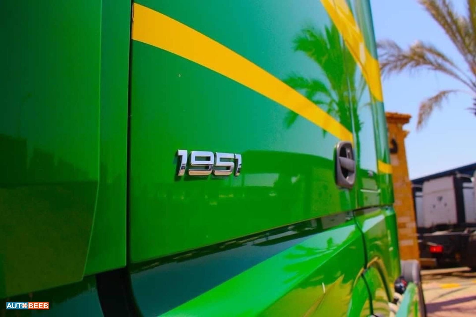 راس تريلا مرسيدس بنز 2020