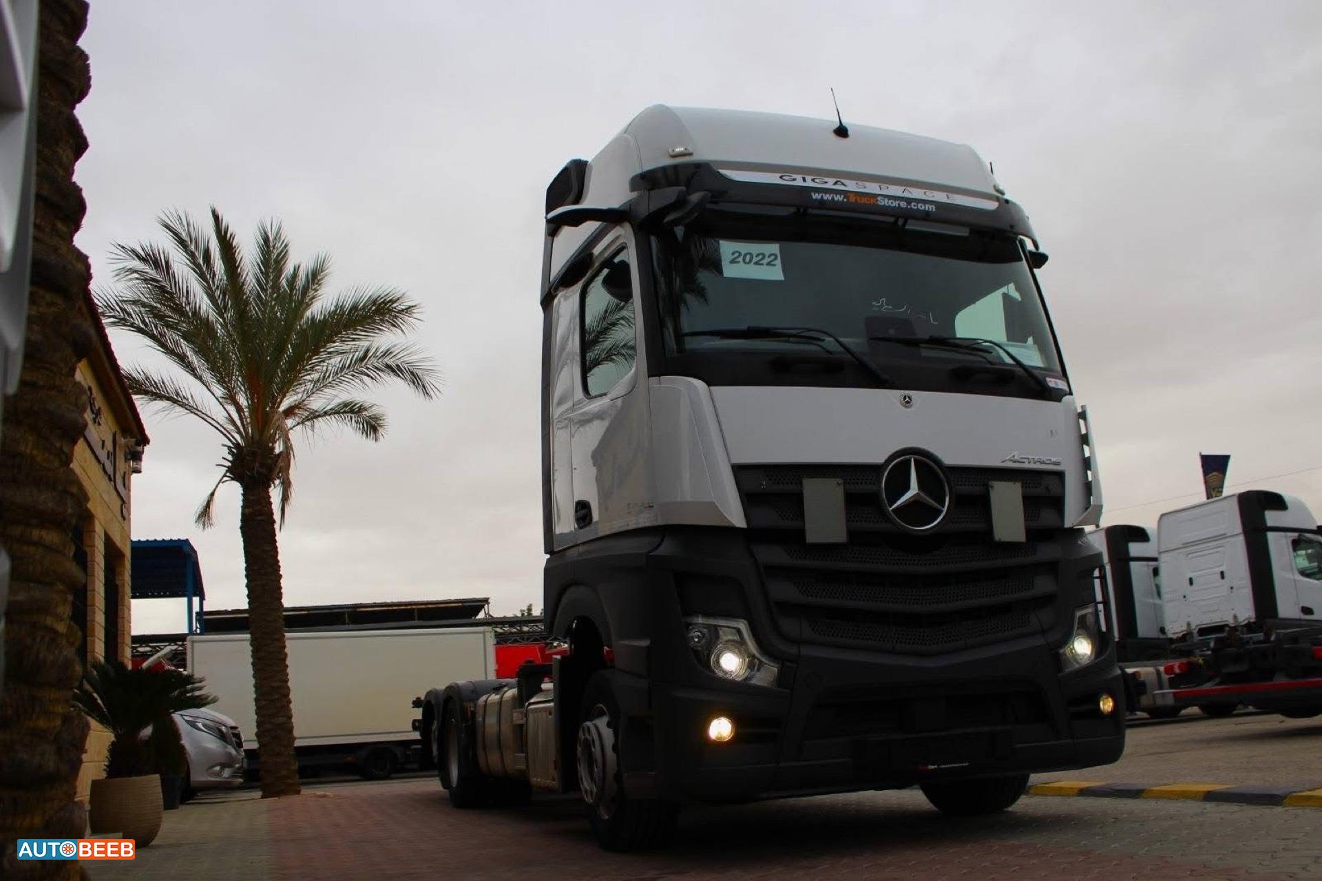 راس تريلا مرسيدس بنز 2022