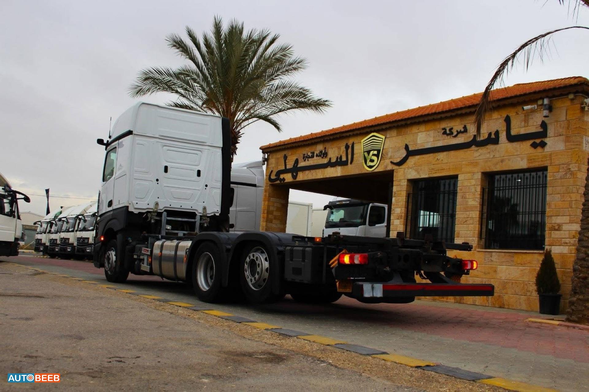 راس تريلا مرسيدس بنز 2022