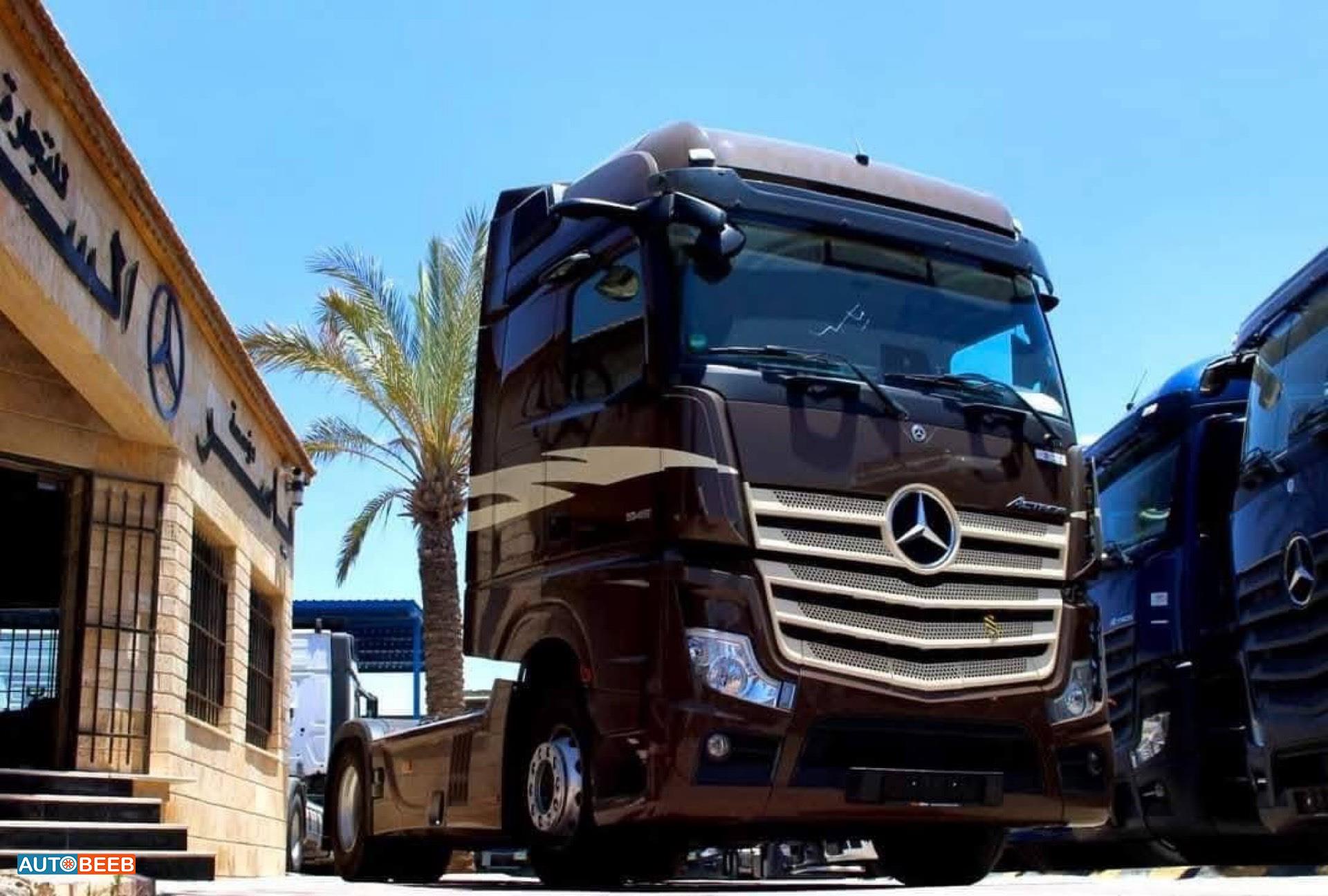 راس تريلا مرسيدس بنز 2020