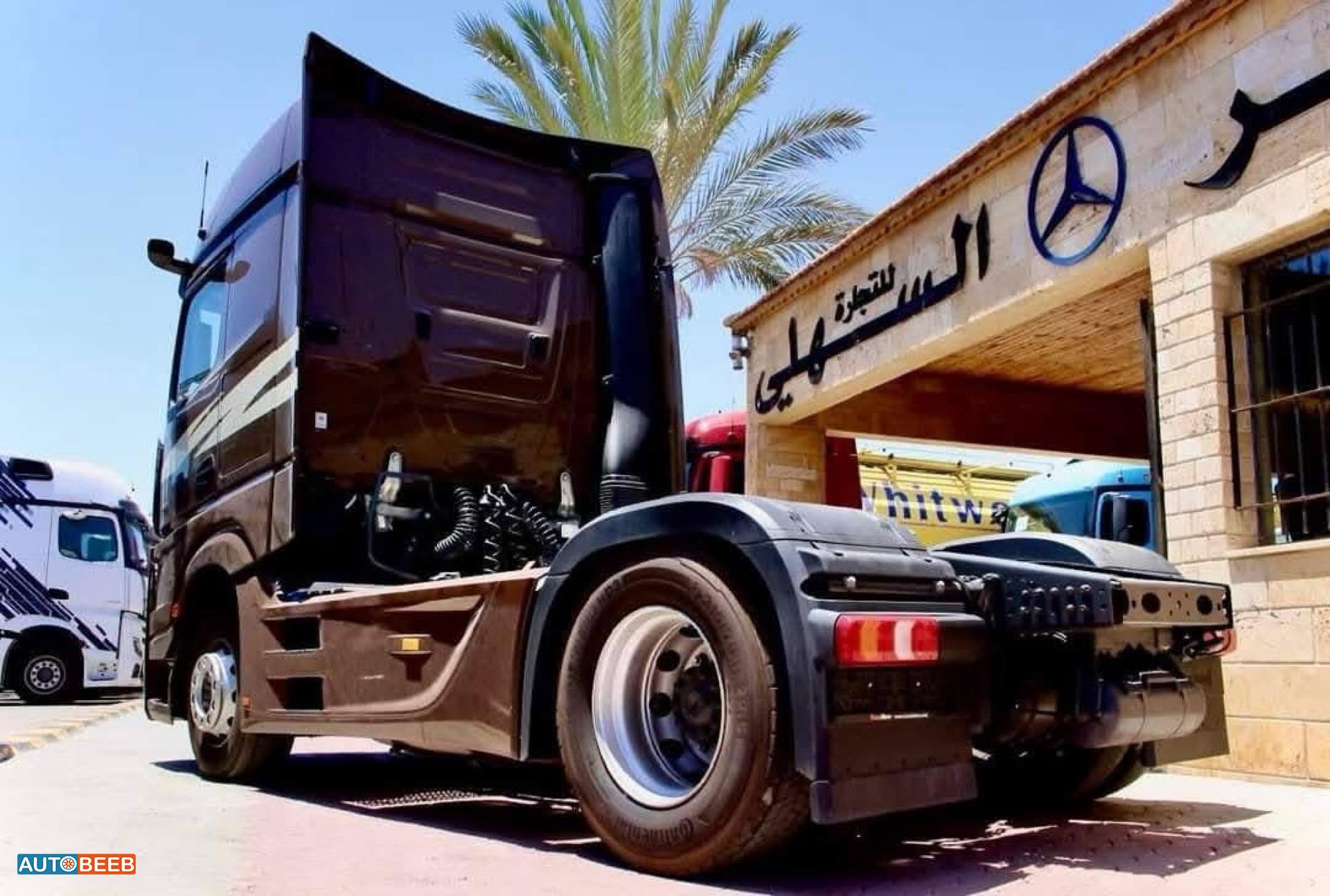 راس تريلا مرسيدس بنز 2020