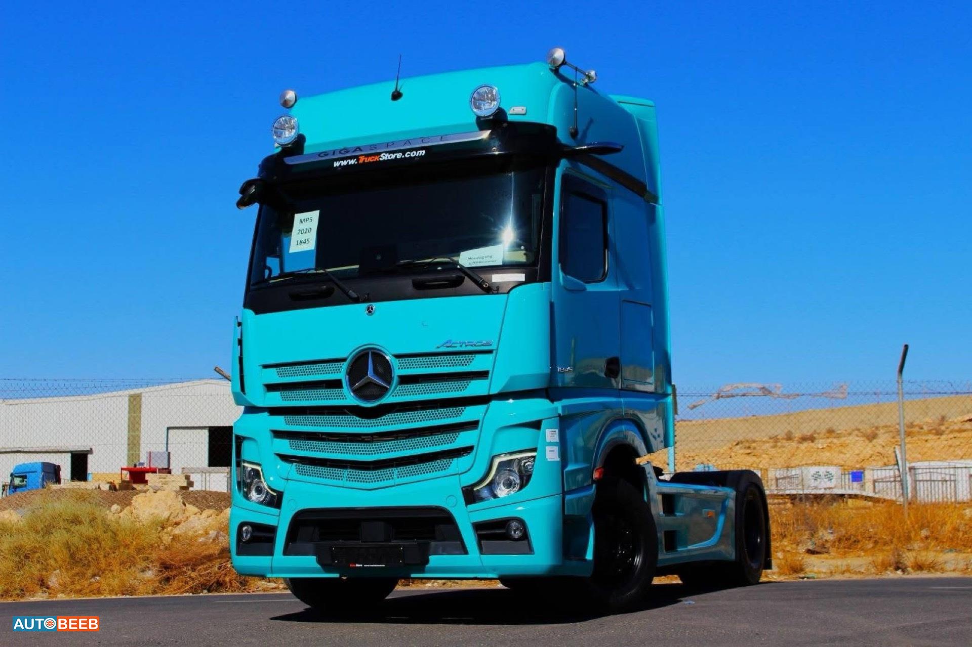 Tractor Unit Mercedes Benz 2020
