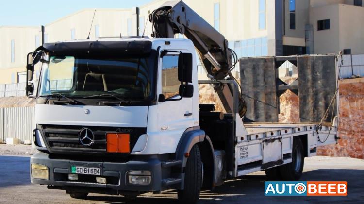 Tow Truck Mercedes Benz 2009