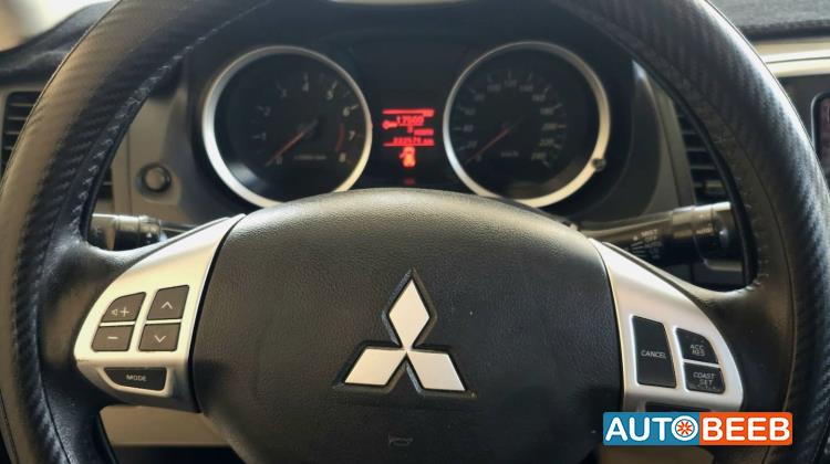 ميتسوبيشي لانسر 2014