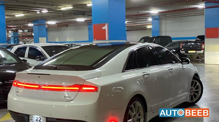 لنكولن ام كي زد 2013