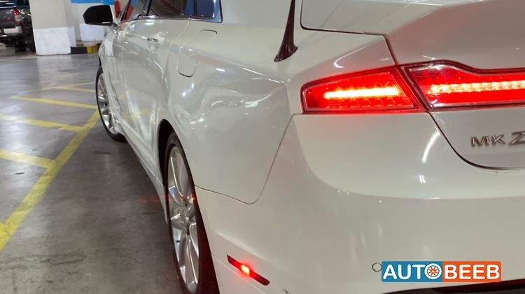 لنكولن ام كي زد 2013