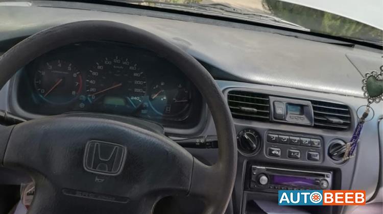 هوندا اكورد 1998