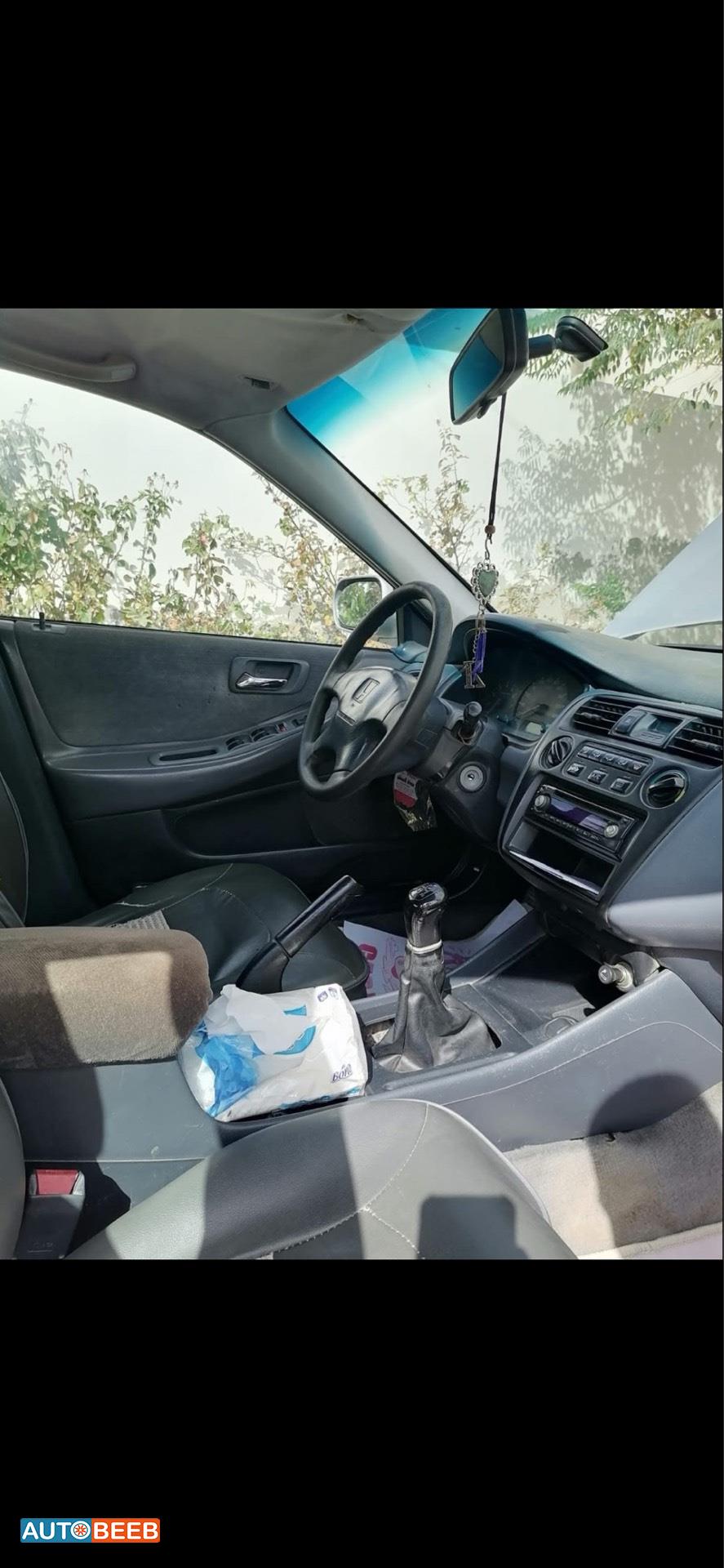 هوندا اكورد 1998