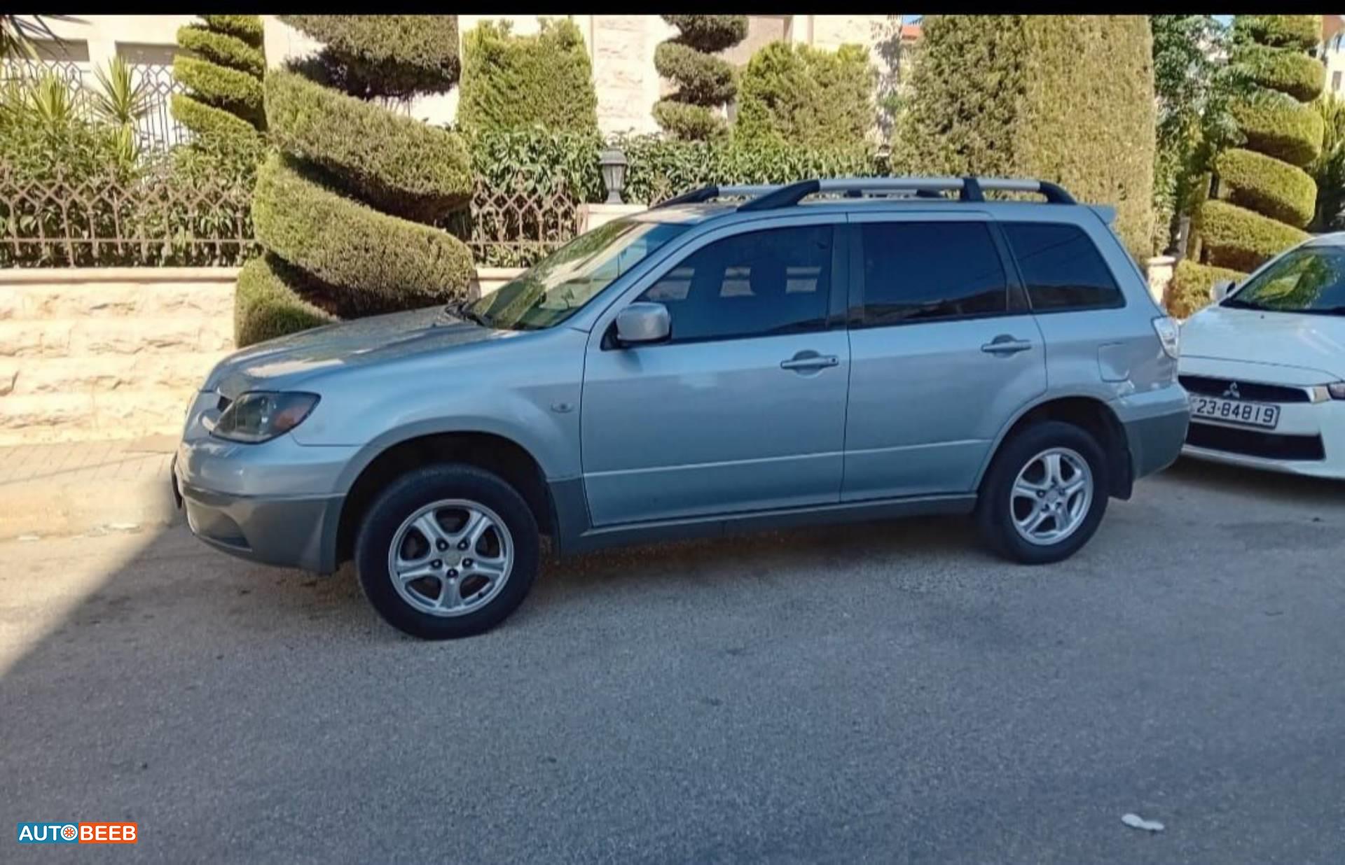 ميتسوبيشي اوتلاندر 2003