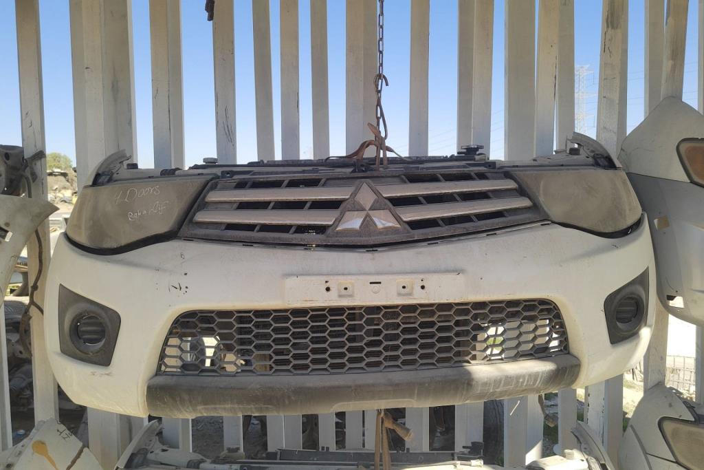 Body  Bumper Mitsubishi L200