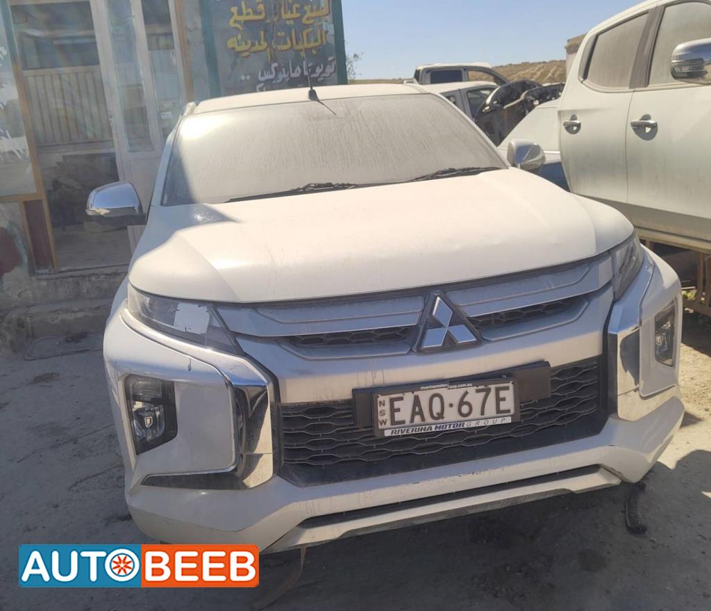 Body  Front clip Mitsubishi L200